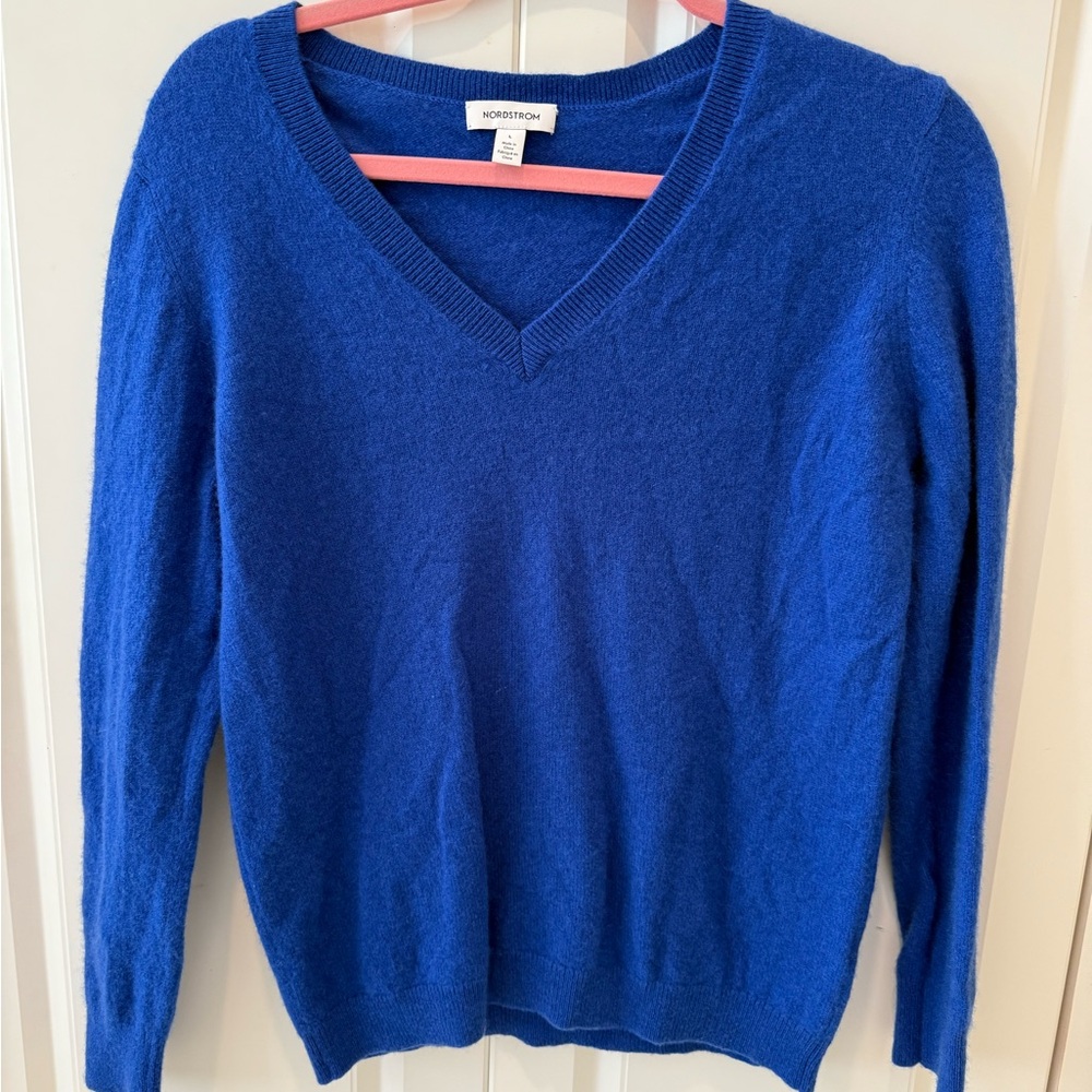 Nordstrom 100% cashmere royal blue sweater